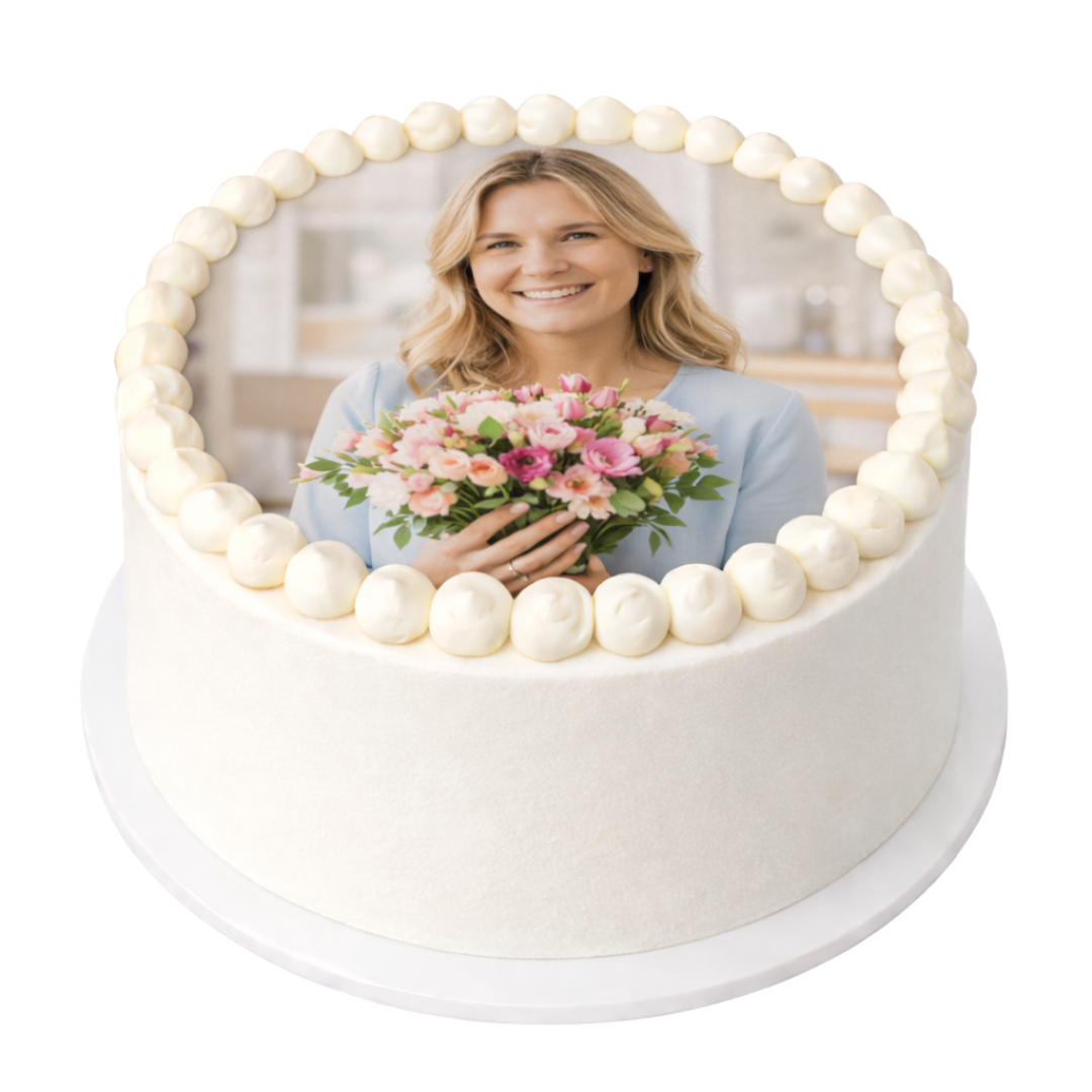 Apvalus tortas Moters dienai ar gimtadieniui su Jūsų atsiųsta nuotrauka, 33 Eur/kg