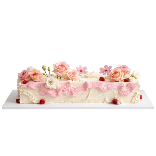 Pailgas tortas su pastelinėmis gėlėmis ir uogomis, 45 Eur/kg