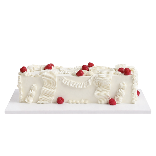 Pailgas tortas su grietinėlės aptepimu ir avietėmis, 40 Eur/kg