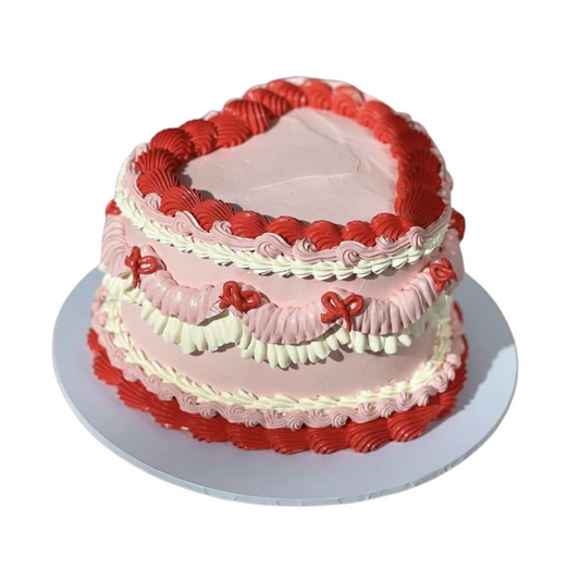 Širdelės formos tortas rožinis-raudonas, 37 Eur/kg