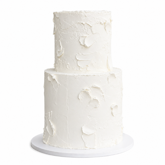 Grietinėle dengtas tortas su grietinėlės akcentais, 37 Eur/kg