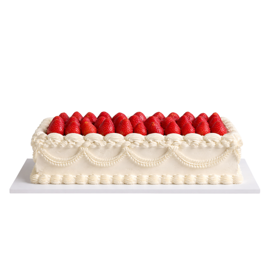 Pailgas vintažinio puošimo tortas su braškėmis, 45 Eur/kg