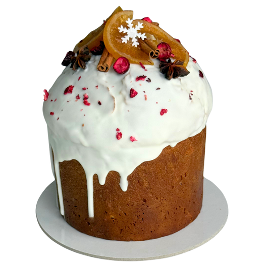 Šventinis Panettone pyragas (su apelsinų dekoracijomis)