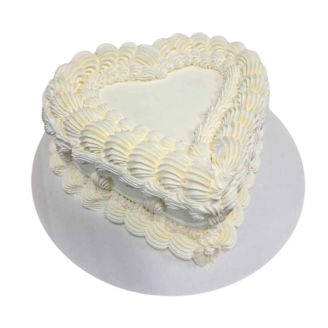 Vintažinio puošimo širdelės formos tortas, 37 Eur/kg